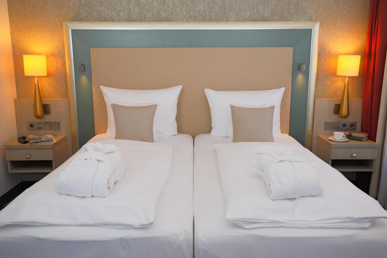 Hotel Bayerischer Hof Miesbach, BW Premier Collection Экстерьер фото
