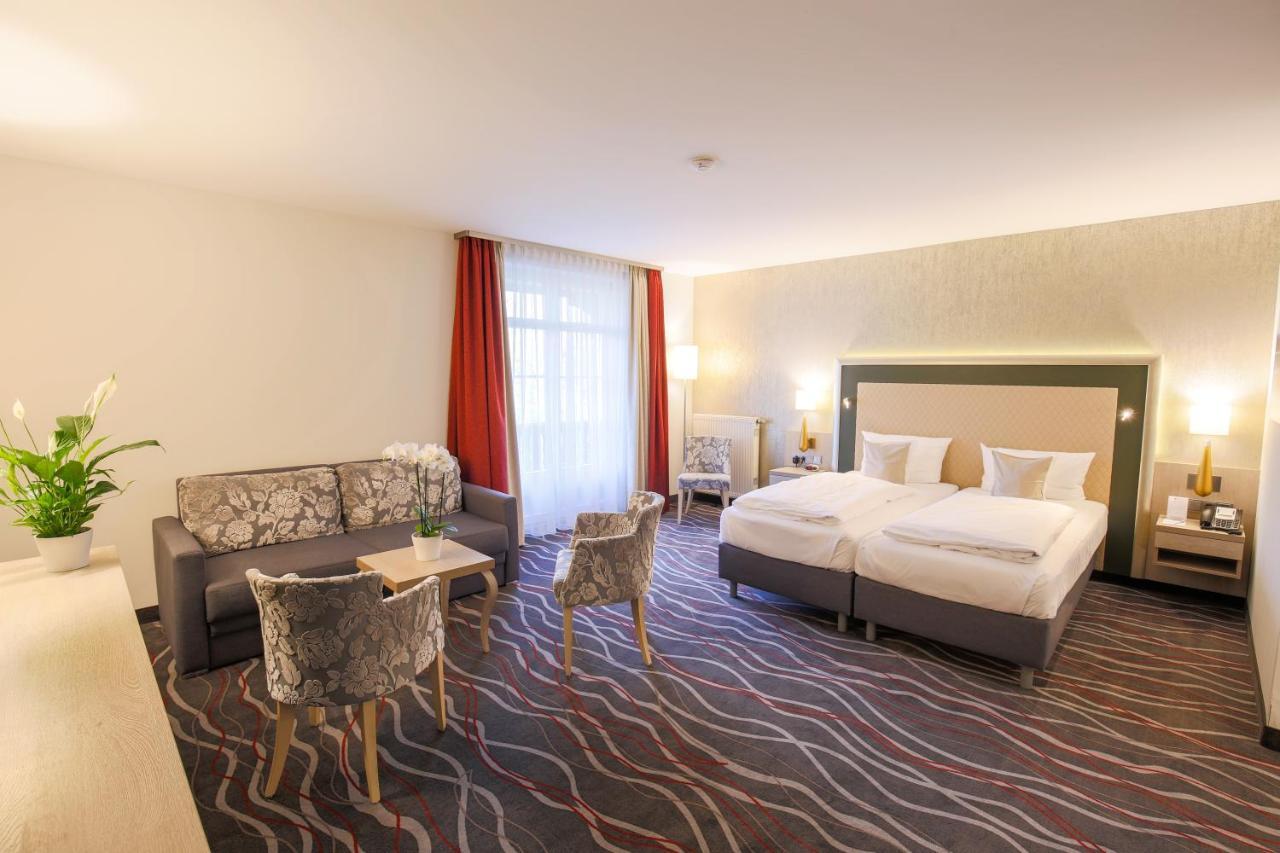 Hotel Bayerischer Hof Miesbach, BW Premier Collection Экстерьер фото