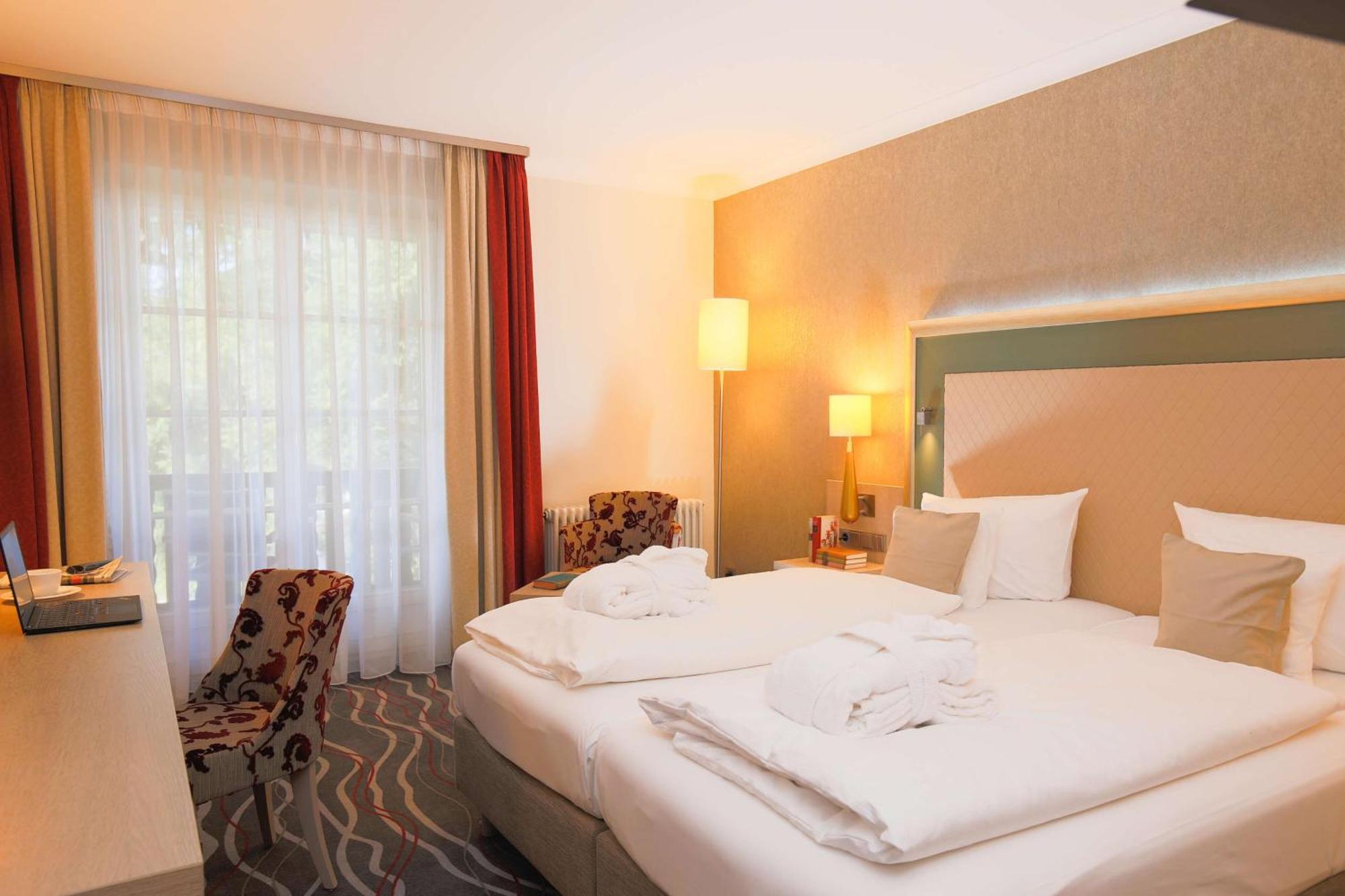 Hotel Bayerischer Hof Miesbach, BW Premier Collection Экстерьер фото